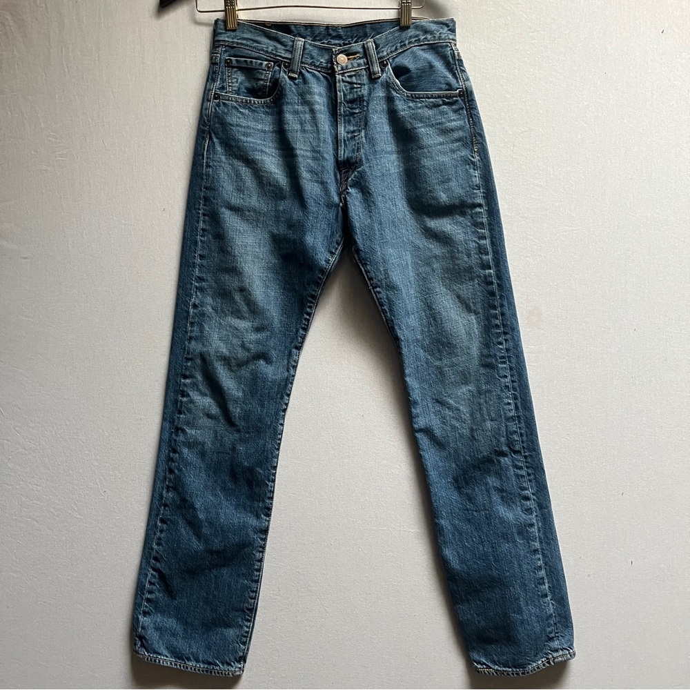 Levi's 501 Original Fit Button Fly Denim Jeans Medium Wash Size 30